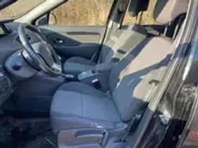 Renault Grand Scénic thumbnail 16