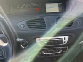 Renault Grand Scénic thumbnail 17