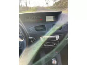 Renault Grand Scénic thumbnail 6