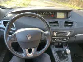 Renault Grand Scénic thumbnail 8
