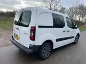 Peugeot Partner thumbnail 10