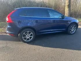 Volvo XC60 thumbnail 3