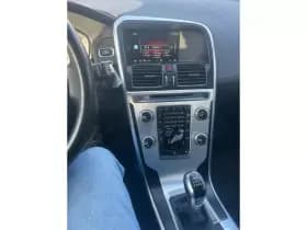 Volvo XC60 thumbnail 6