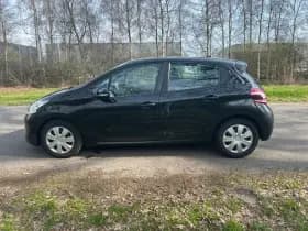 Peugeot 208 thumbnail 11