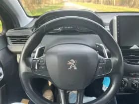 Peugeot 208 thumbnail 9