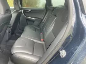 Volvo XC60 thumbnail 9