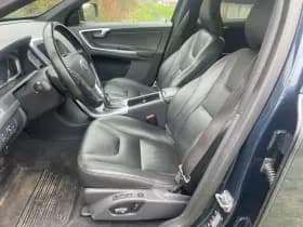 Volvo XC60 thumbnail 10