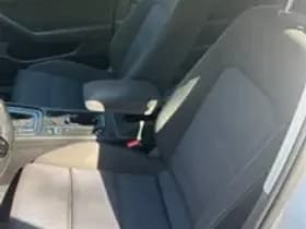 Volkswagen Passat thumbnail 20