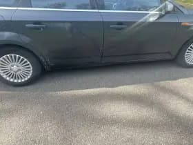 Ford Mondeo thumbnail 7