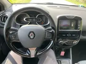 Renault Clio thumbnail 9