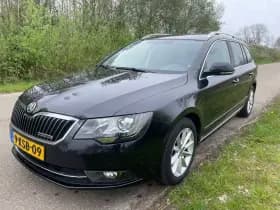 Škoda Superb thumbnail 1