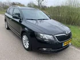 Škoda Superb thumbnail 11