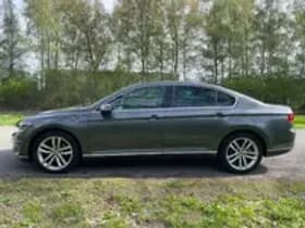 Volkswagen Passat thumbnail 20