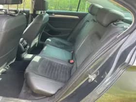 Volkswagen Passat thumbnail 7