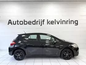 Toyota Auris thumbnail 4