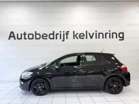 Toyota Auris thumbnail 5