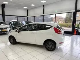 Ford Fiesta thumbnail 11