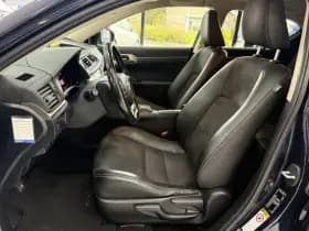 Lexus CT thumbnail 25