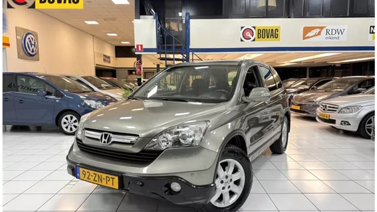 Honda CR-V — foto 1