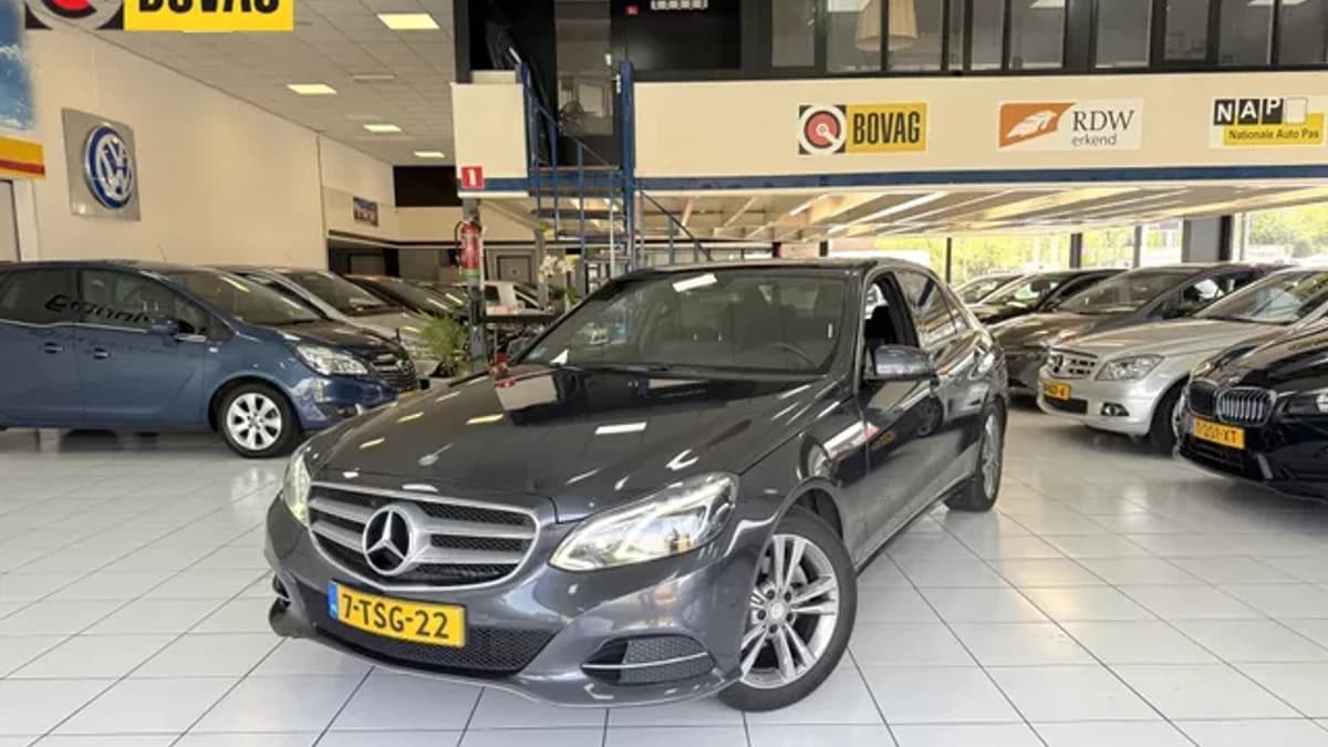 Mercedes-Benz E-Klasse — foto 1