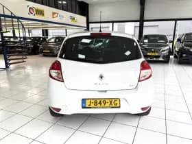 Renault Clio thumbnail 13