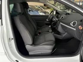 Renault Clio thumbnail 22