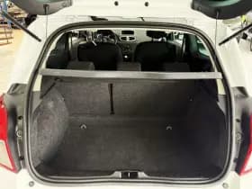 Renault Clio thumbnail 30