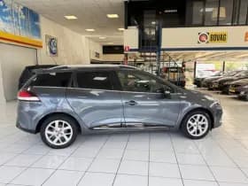 Renault Clio thumbnail 16