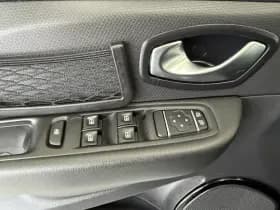 Renault Clio thumbnail 25