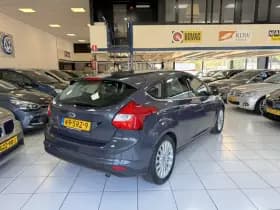 Ford Focus thumbnail 15