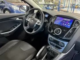 Ford Focus thumbnail 19