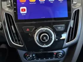 Ford Focus thumbnail 33