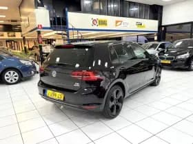 Volkswagen Golf thumbnail 13