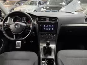 Volkswagen Golf thumbnail 16