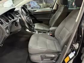 Volkswagen Golf thumbnail 29