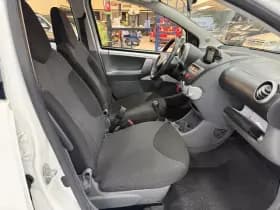 Toyota Aygo thumbnail 18