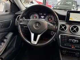 Mercedes-Benz GLA thumbnail 22