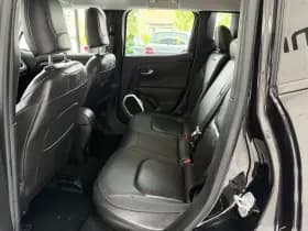Jeep Renegade thumbnail 24