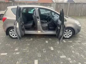 Opel Meriva thumbnail 12