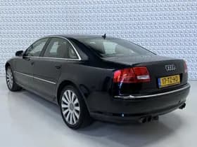 Audi A8 thumbnail 7