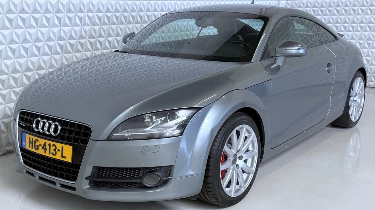 Audi TT — foto 1