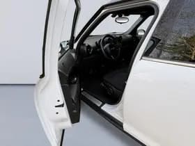 MINI Countryman thumbnail 9