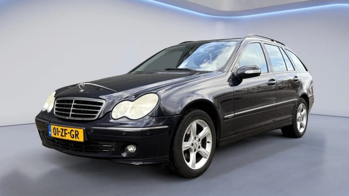 Mercedes-Benz C-Klasse — foto 1