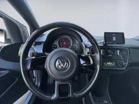 Volkswagen Up thumbnail 11