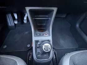 Volkswagen Up thumbnail 17