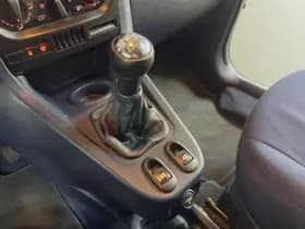 Peugeot 1007 thumbnail 14