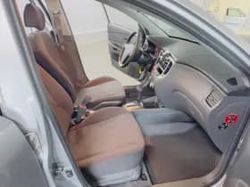 Kia Rio thumbnail 22