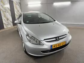 Peugeot 307 CC thumbnail 4