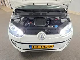 Volkswagen Up! thumbnail 12