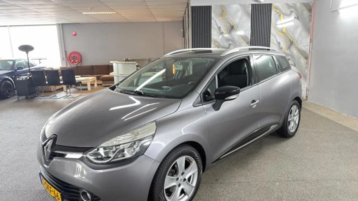Renault Clio — foto 1